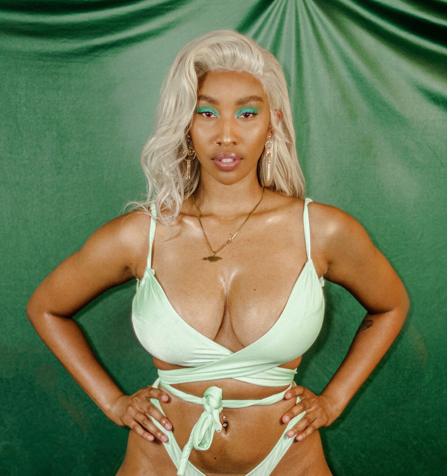 Bladed Chrysoprase Top