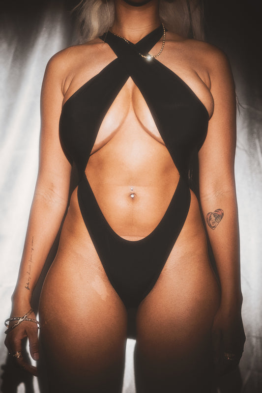 Obsidian Bladed Suit